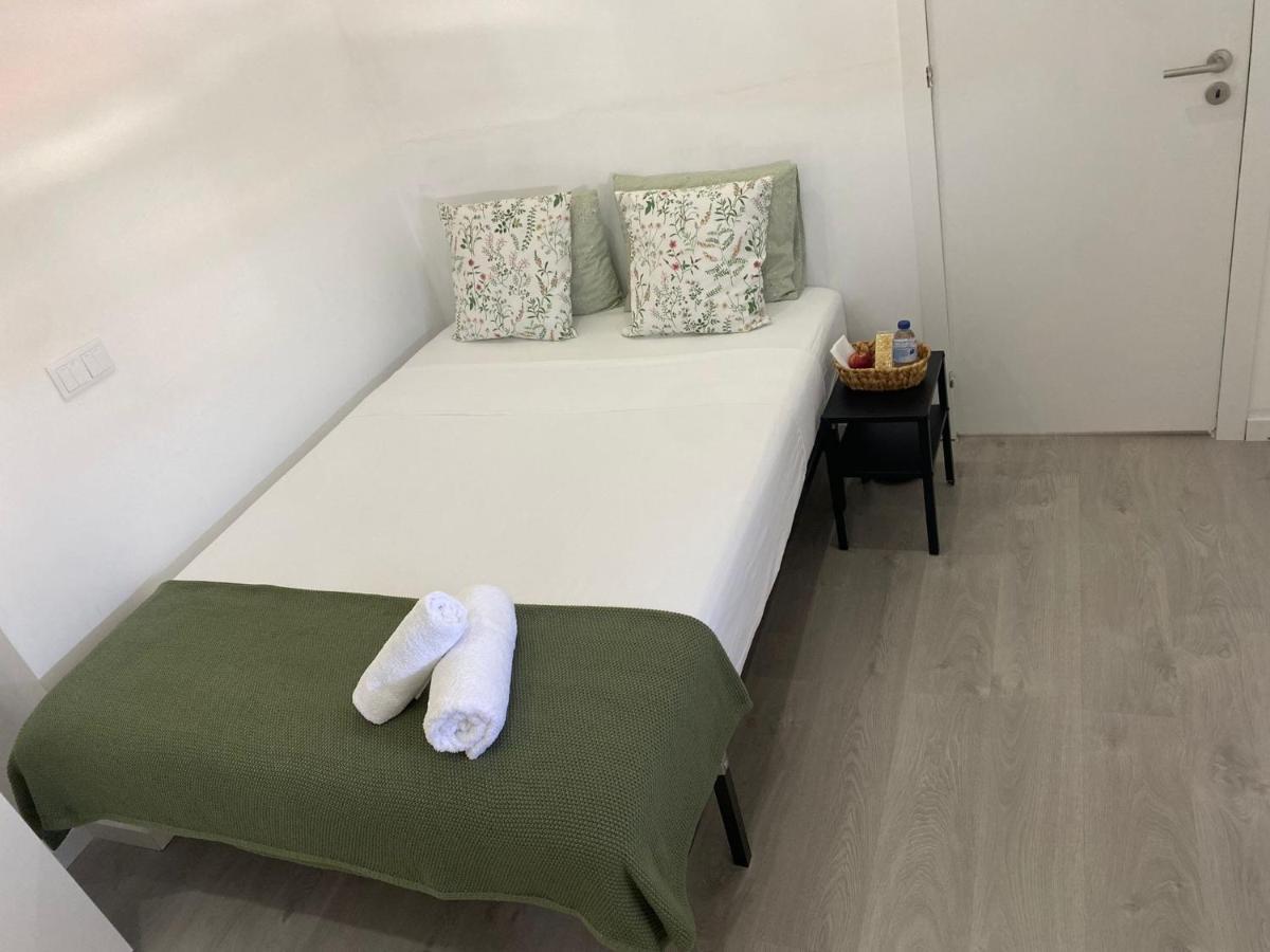 Room Near The Airport Lisboa Екстериор снимка